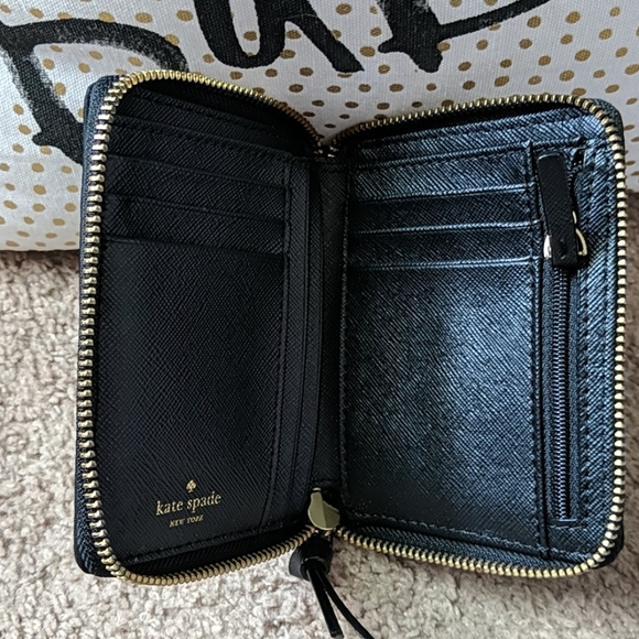 Kate Spade Wallet - Picture 3 of 3